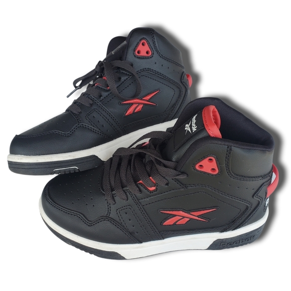 Reebok Black & Red High Top Sneaker Sz 2K - Picture 2 of 9